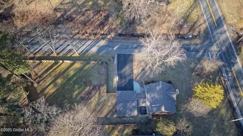 3 Flint Dr, Delmar, NY 12054 photo 37