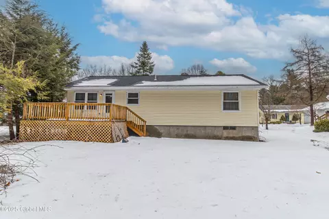 41 Pheasant Ct, Saratoga Springs, NY 12866 photo 30