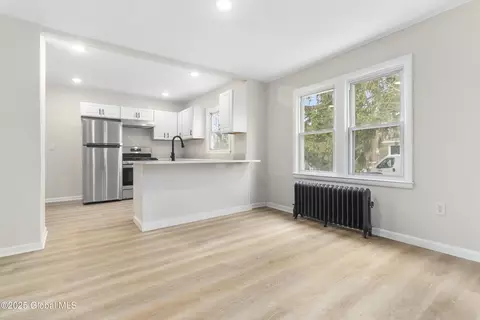 417 Vley Rd, Schenectady, NY 12302 photo 8