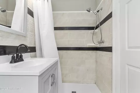 417 Vley Rd, Schenectady, NY 12302 photo 15