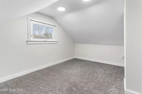 417 Vley Rd, Schenectady, NY 12302 photo 17