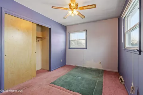 438 Olean St, Schenectady, NY 12306 photo 21