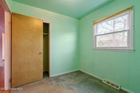 438 Olean St, Schenectady, NY 12306 photo 18