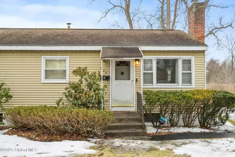 438 Olean St, Schenectady, NY 12306 photo 48