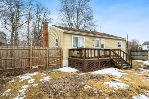 438 Olean St, Schenectady, NY 12306 photo 45