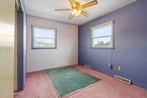 438 Olean St, Schenectady, NY 12306 photo 20