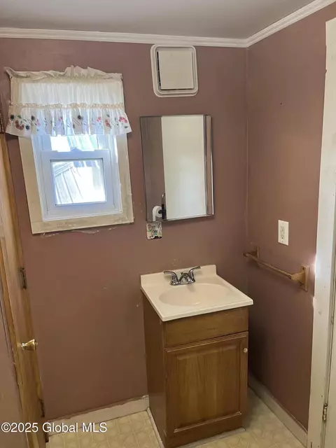 31 Neddo St, Whitehall, NY 12887 photo 14