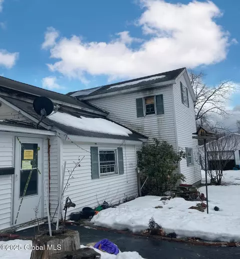 181 W North St, Ballston Spa, NY 12020
