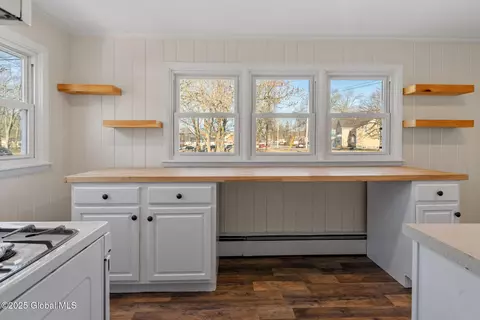 2804 Consaul Rd, Schenectady, NY 12304 photo 4