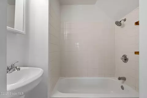2804 Consaul Rd, Schenectady, NY 12304 photo 23