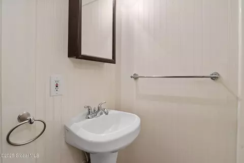 2804 Consaul Rd, Schenectady, NY 12304 photo 13