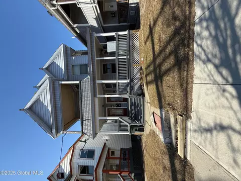 251 Delaware Ave, Albany, NY 12209