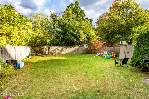 1 Wagner Ave, Schenectady, NY 12304 photo 21