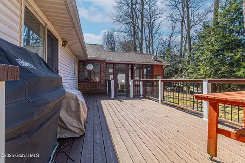 1 Cherry Ln, Glenville, NY 12302 photo 23