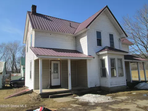 119 Currytown Rd, Sprakers, NY 12166
