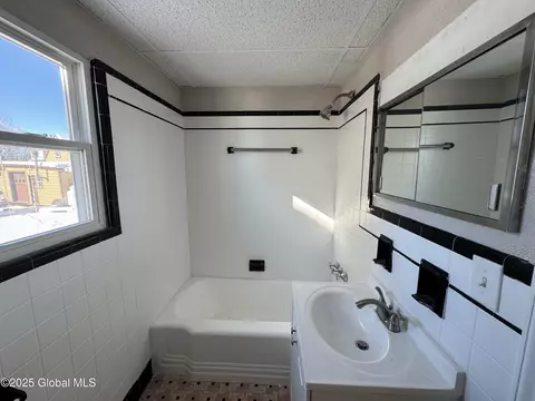 2233 Guilderland Ave, Schenectady, NY 12306 photo 20