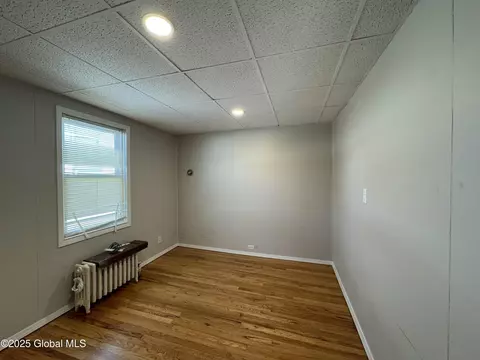 2233 Guilderland Ave, Schenectady, NY 12306 photo 16