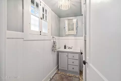 2500 15th St, Troy, NY 12180 photo 16