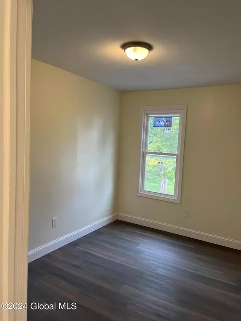 14 Elbert St, Schenectady, NY 12304 photo 20