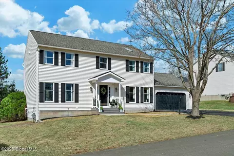 8 Inch Ln, Latham, NY 12110