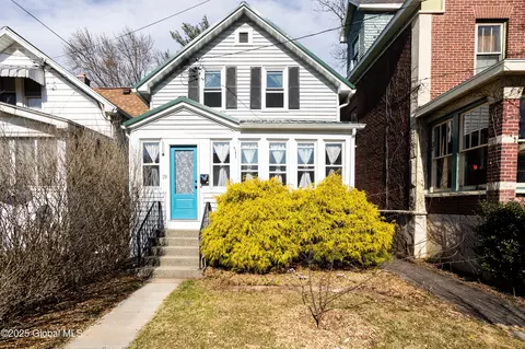 19 Albion Ave, Albany, NY 12209