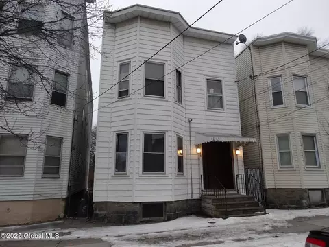 698 State St, Albany, NY 12203