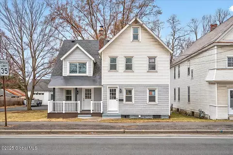 1353 Helderberg Ave, Rotterdam, NY 12306