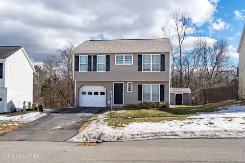 5 Myers Ln, Schuylerville, NY 12871