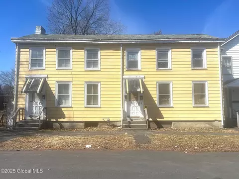 551-553 4th Ave, Troy, NY 12182