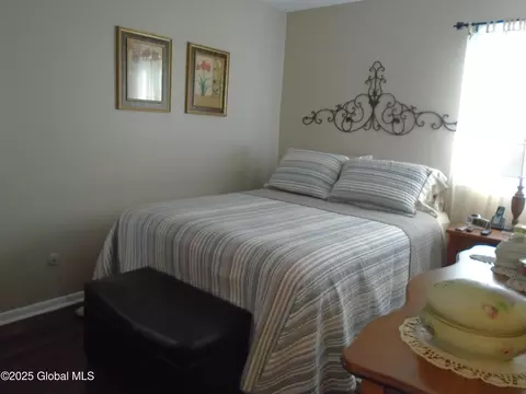 114 Chiswell Rd, Schenectady, NY 12304 photo 31