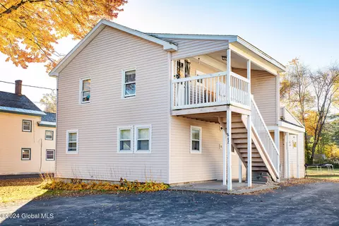 42 Ferry St, Hudson Falls, NY 12839