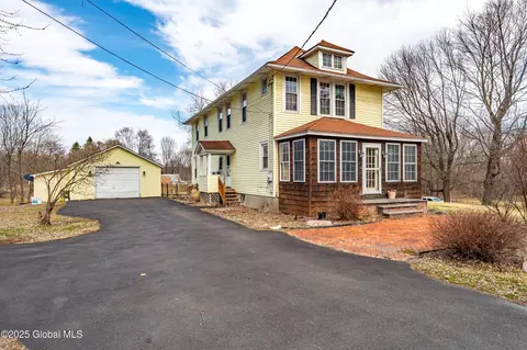 451 Bridge St, Selkirk, NY 12158