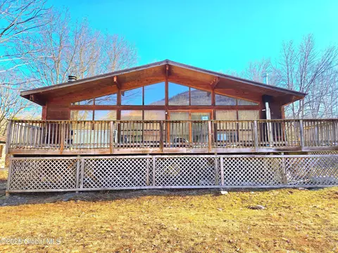 64 Maple Ave, Hunter, NY 12442