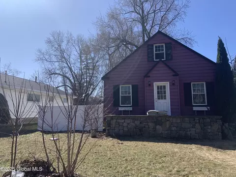 744 Watervliet Shaker Rd, Latham, NY 12110