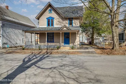 77 1st Ave, Gloversville, NY 12078