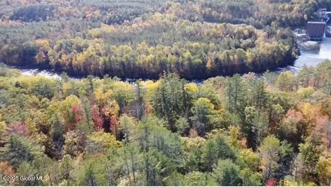 11 North Shore Road # l32, Hadley, NY 12835