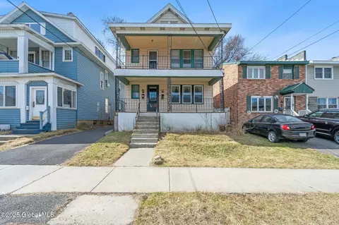 616 Mercer St, Albany, NY 12208