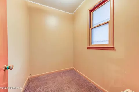 127 Mcclellan St, Schenectady, NY 12304 photo 26