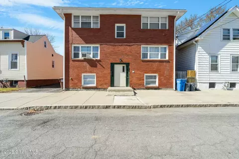 30 Oconnell St, Albany, NY 12209