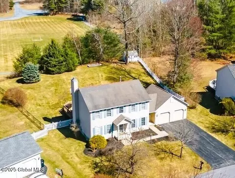 20 Native Dancer Ln, Saratoga Springs, NY 12866