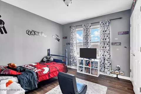 Bedroom - 19 Sandy Ln, Selkirk, NY 12158 photo 5 of 5