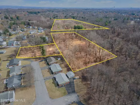 230 Old Niskayuna Rd # A, Latham, NY 12110