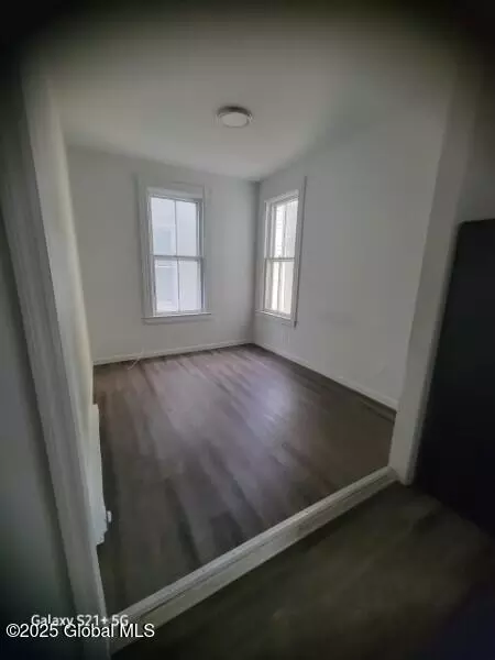 22 12 Union Ave, Schenectady, NY 12308 photo 2