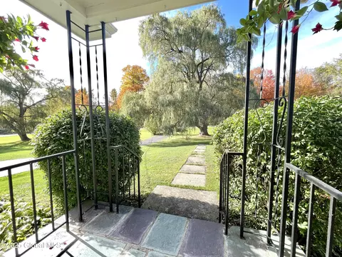 Exterior - 406 Caverns Rd, Howes Cave, NY 12092 photo 4 of 13