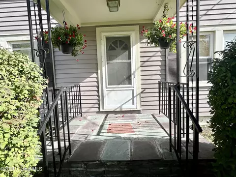 Exterior - 406 Caverns Rd, Howes Cave, NY 12092 photo 5 of 13