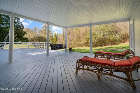 Exterior - 938 Charlton Rd, Scotia, NY 12302 photo 8 of 12