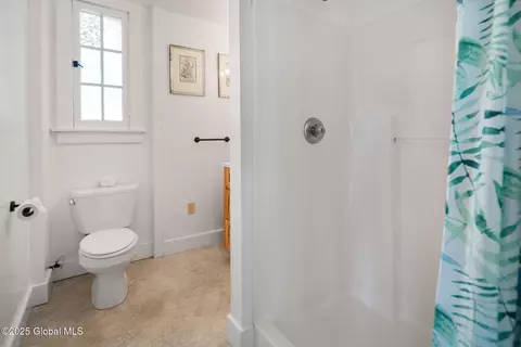 Bath - 938 Charlton Rd, Scotia, NY 12302 photo 2 of 4