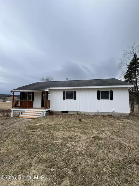 30 Quivey Hill Road Rd, Granville, NY 12832
