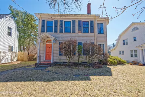 405 Manning Blvd, Albany, NY 12206
