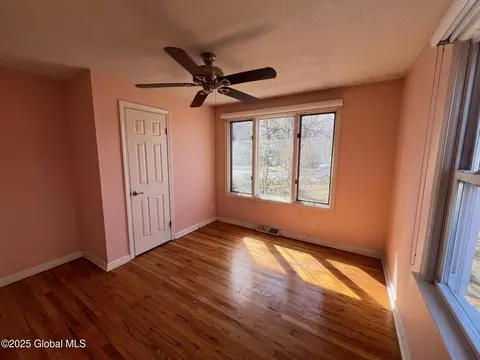 Bedroom - 1028 Peter Rd, Schenectady, NY 12303 photo 1 of 7